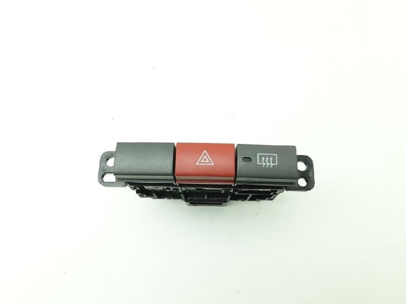 COMMUTATEUR DE FEUX DE DETRESSE Cuore (L251 / 271 / 276), Utilisé, Daihatsu