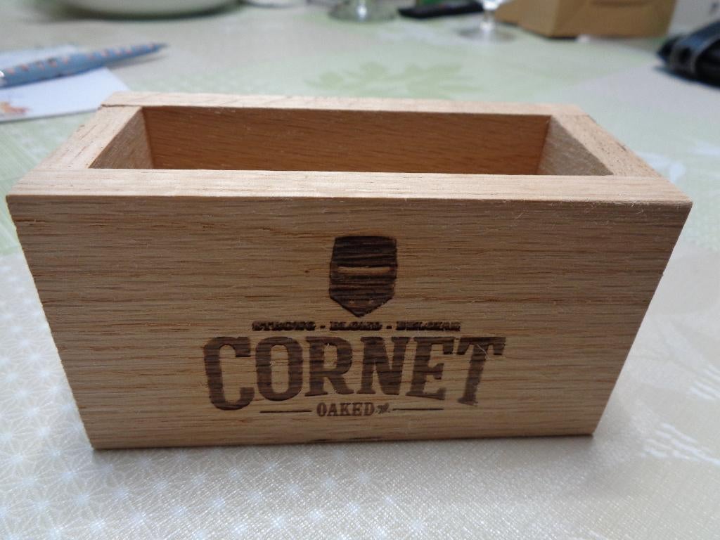 Cornet houten bierkaartjes houder nieuw, Verzamelen, Biermerken, Ophalen of Verzenden, Nieuw, Overige typen