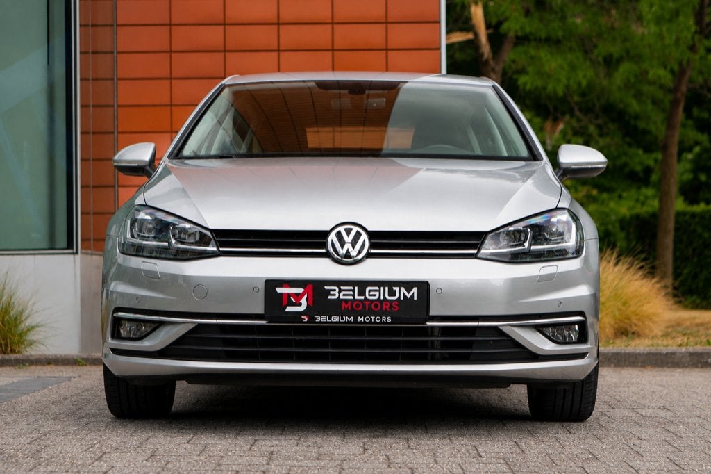 Volkswagen Golf - 1.4 TSI - Comfortline DSG - LED - Carplay, Autos, Volkswagen, 1395 cm³, Argent ou Gris, Achat, Entreprise