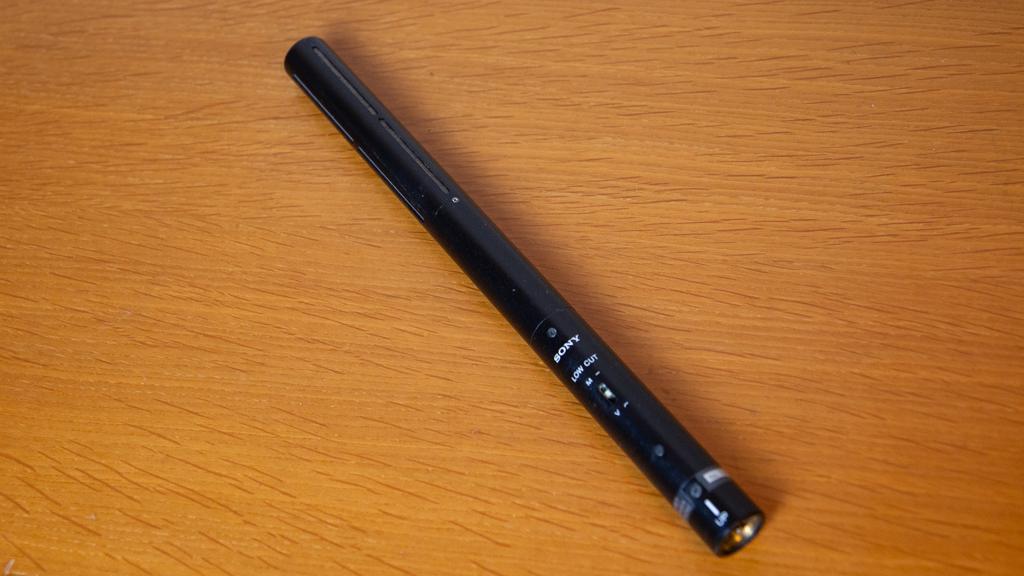 Sony ECM-674 super-cardiode shotgun microfoon, Ophalen of Verzenden, Zo goed als nieuw