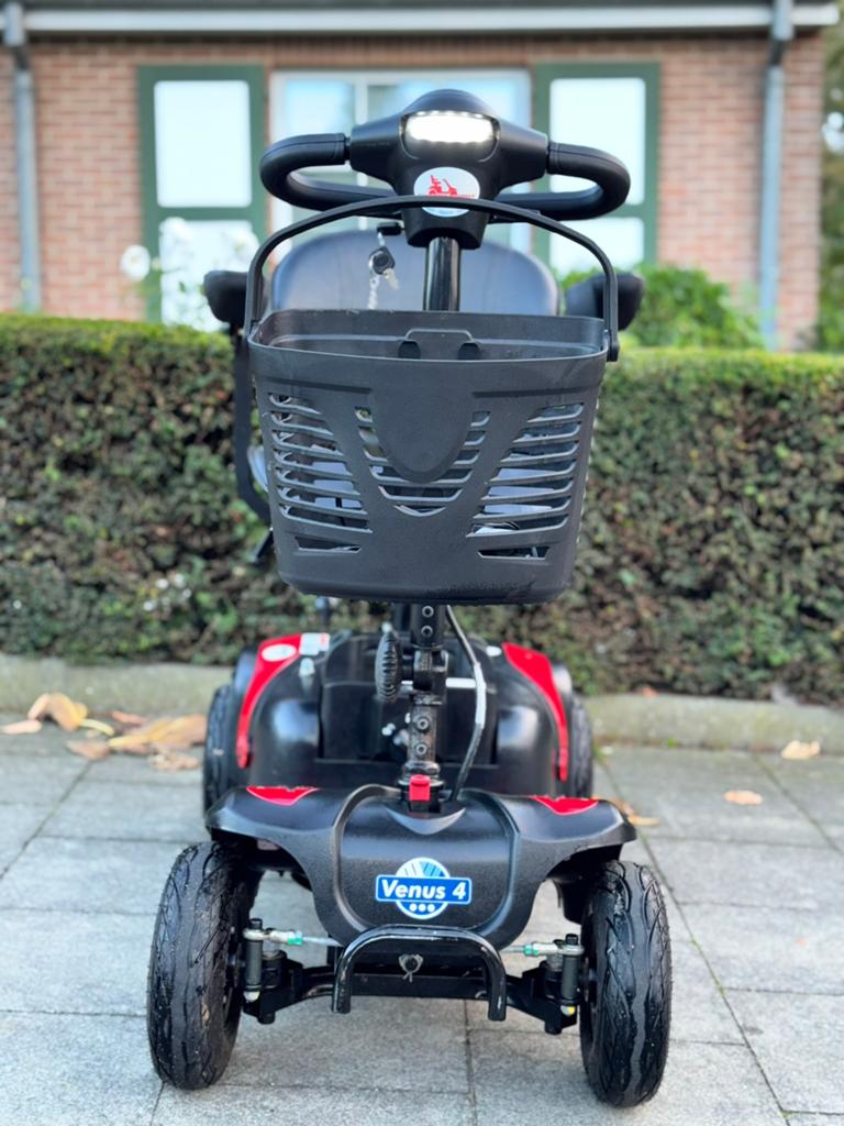 Opvouwbaar Vermeiren Venus Sport 4wiel Scootmobiel deelbaar, Diversen, Ophalen of Verzenden, Inklapbaar, Zo goed als nieuw, Elektrische rolstoel