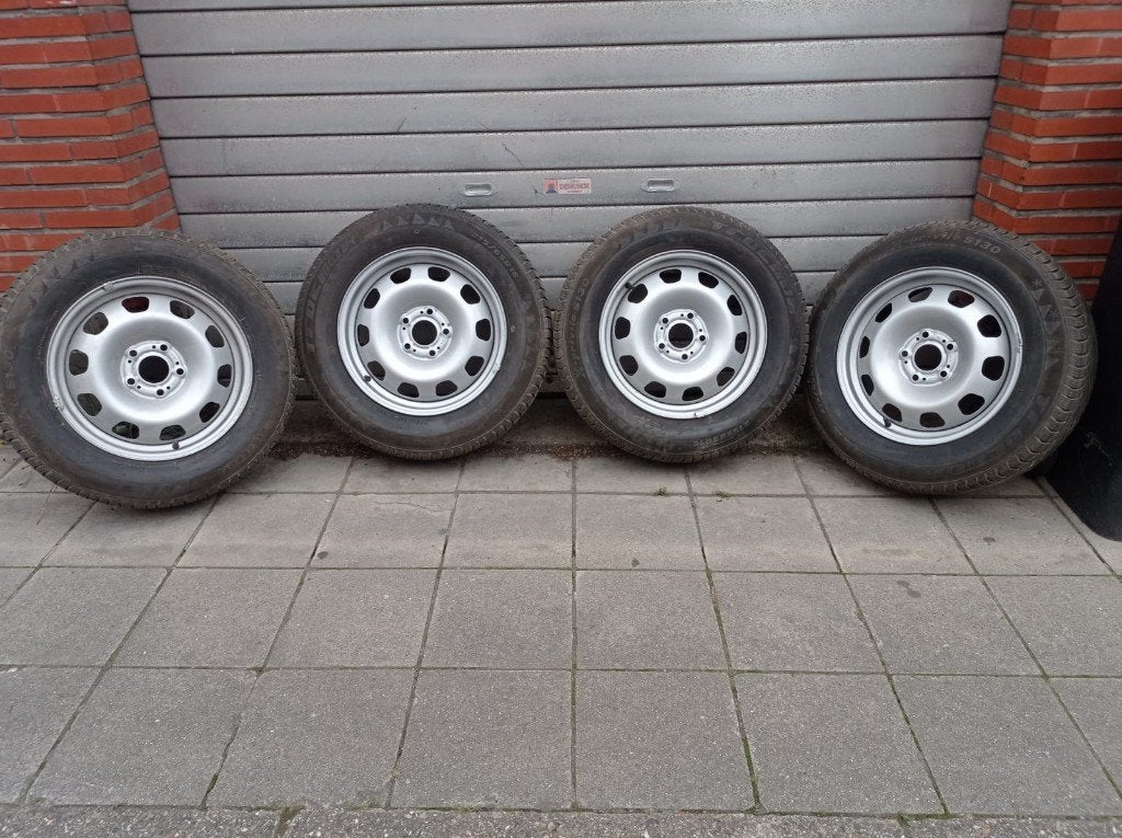 Smart Forfour winterset voor achter/voor 2014-7,5 mm!, Auto-onderdelen, Ophalen of Verzenden, Winterbanden, Band(en)