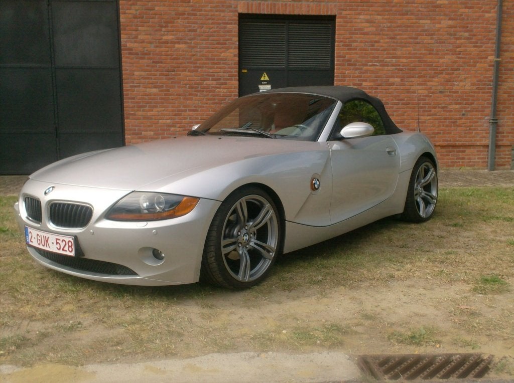 TE KOOP BMW Z4 2500CC MET SPORTBAK, Auto's, 2500 cc, Achterwielaandrijving, Cabriolet, Leder