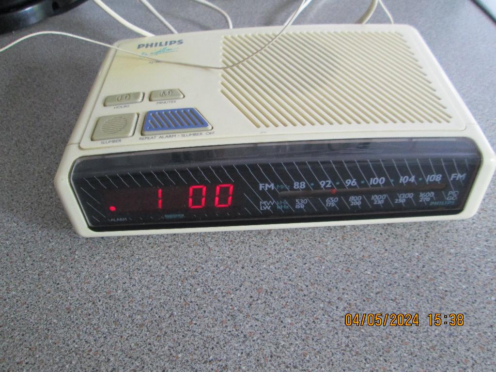 Radio réveil Mpman Frap 10, Philips, Proline., Electroménager, Réveils, Comme neuf, Enlèvement