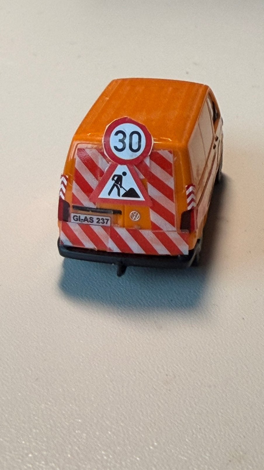 Werf bestelwagen, Hobby en Vrije tijd, Ophalen, Zo goed als nieuw