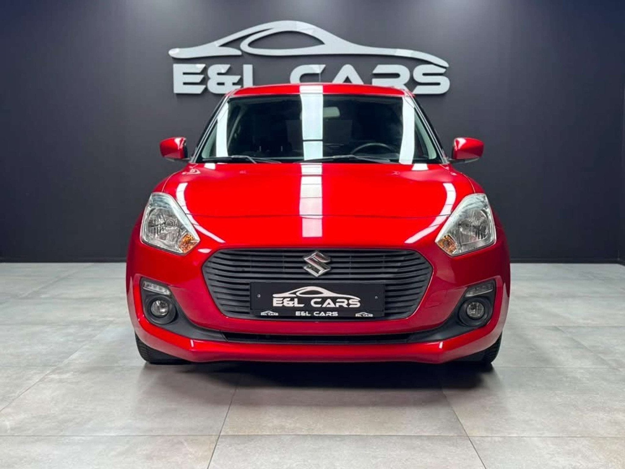 Suzuki Swift Réservé, Autos, Achat, 90 ch, Entreprise, Boîte manuelle