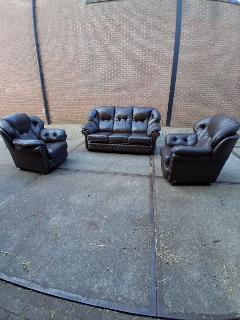 Ensemble de canapés Springvale Chesterfield. 3+1+1, Chesterfield, Enlèvement, Utilisé, Bois
