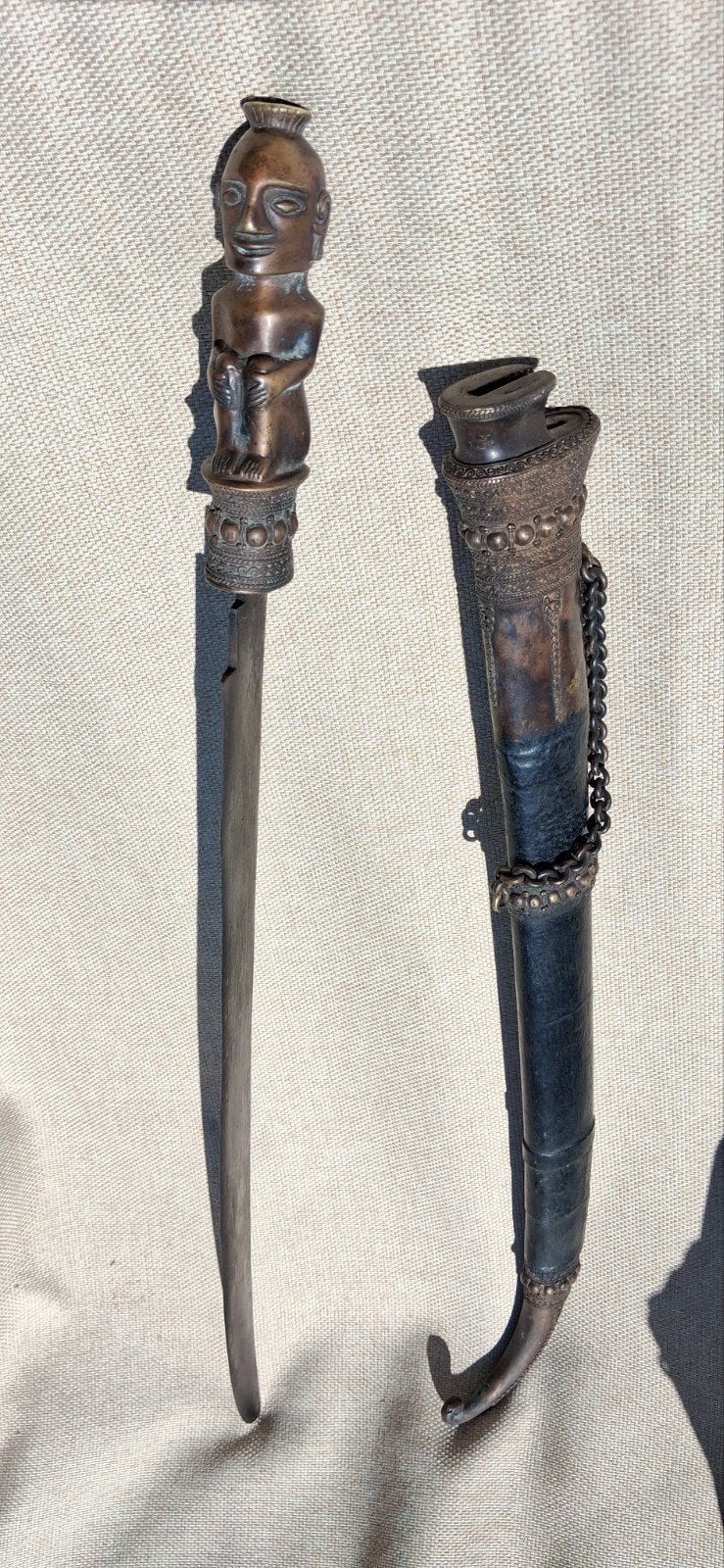 Épée Tobo Batak Sumatra vers 1900, Collections, Enlèvement ou Envoi, Autres, Épée ou sabre