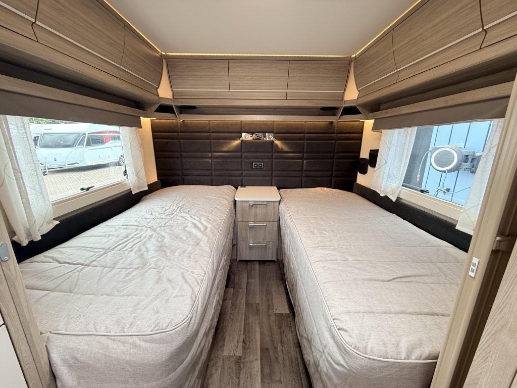 Kabe Royal 560 GLE KS, Caravans en Kamperen, Caravans, Rondzit, Schokbreker, Bedrijf, Kabe
