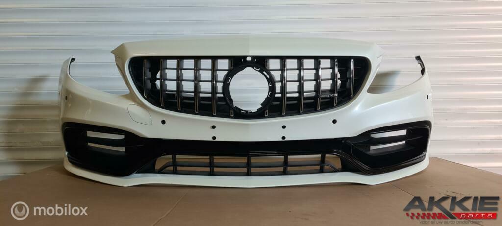 Mercedes C63 AMG facelift Bumper voor W205 S205 sedan, Auto-onderdelen, Carrosserie, Bumper, Voor, Gebruikt, Ophalen of Verzenden