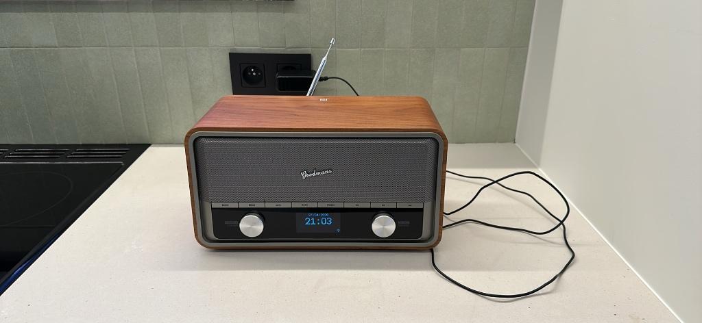 goodmans digital radio with bluetooth & spotify connection, TV, Hi-fi & Vidéo, Enlèvement, Utilisé, Radio