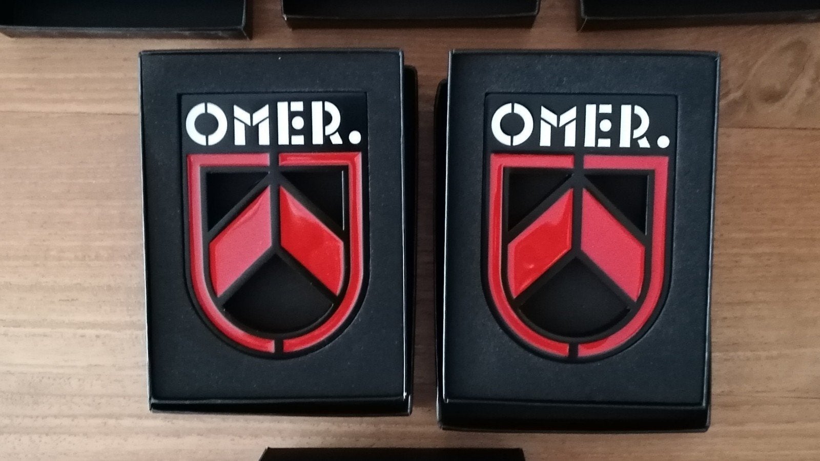 2 splinternieuwe OMER AFTREKKERS in originele doosjes., Verzamelen, Biermerken, Ophalen