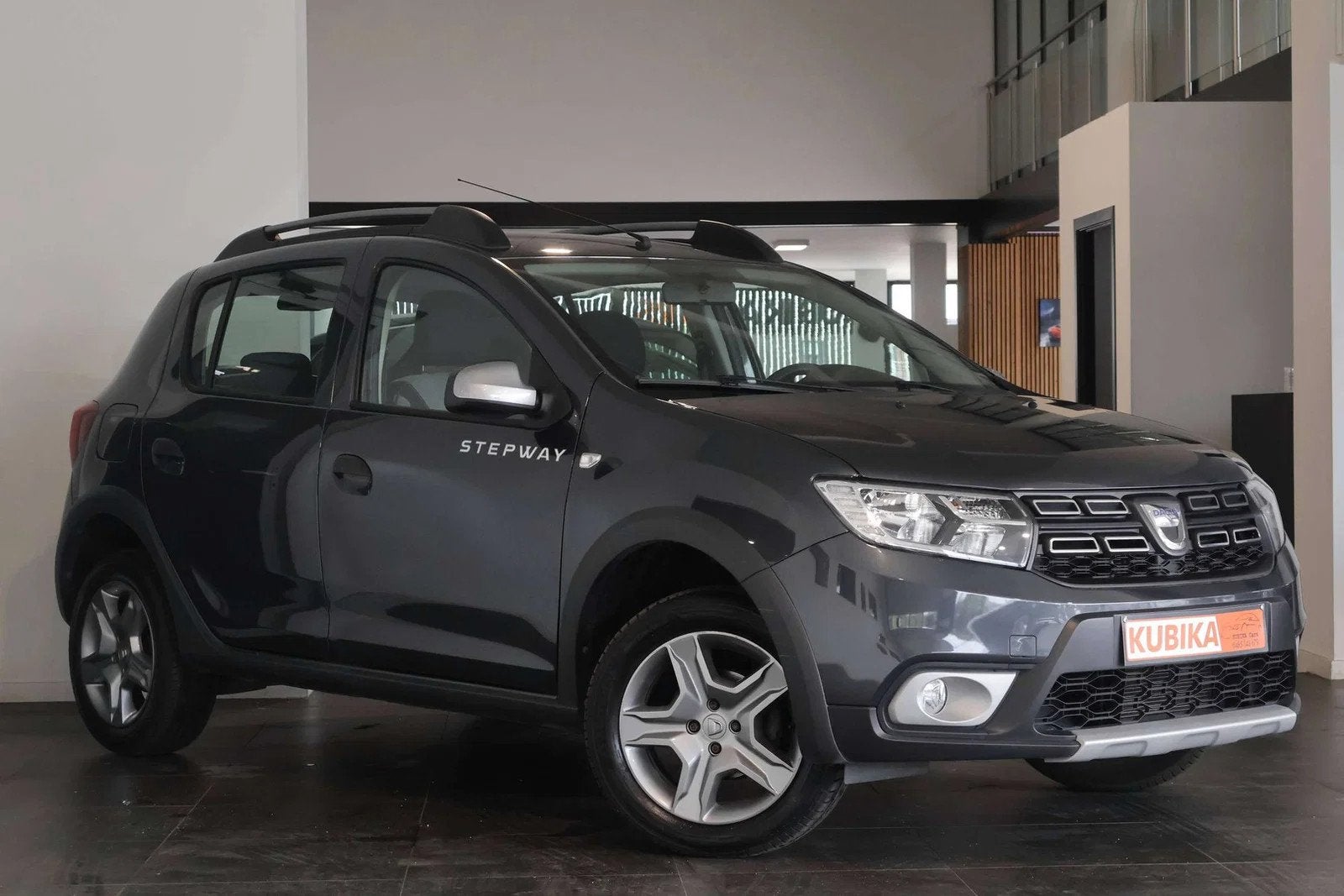 Dacia SANDERO Stepway Sandero 0.9 TCe NAvi CruiseC Garantie*, Autos, Argent ou Gris, Achat, Entreprise, Boîte manuelle