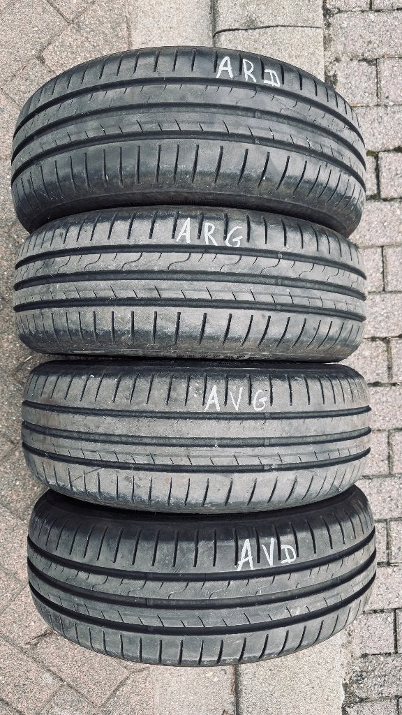 4 Dunlop BluResponse-banden — 185/60 R15 84H, Ophalen, Gebruikt, 15 inch, 185 mm