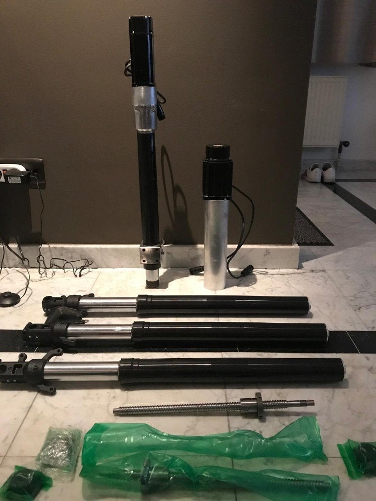 Kit Sim Racing Motion - Thanos + 4 servomoteurs AASD, Enlèvement ou Envoi, Autres marques, Comme neuf