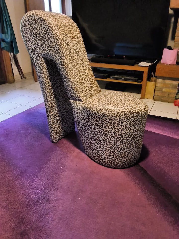 Fauteuil Escarpin Léopard XXL – Pièce Déco Originale, Enlèvement