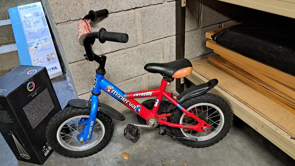 Kinderfiets 12,5 inch, Ophalen, Gebruikt, 14 inch of minder, Minerva