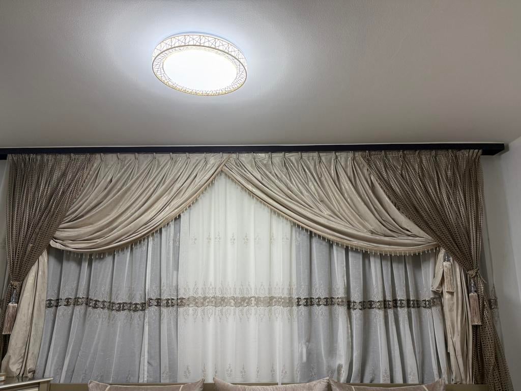 Rideau beige taupe, Maison & Meubles, Ameublement | Rideaux & Stores à lamelles, Enlèvement ou Envoi, Comme neuf, Beige