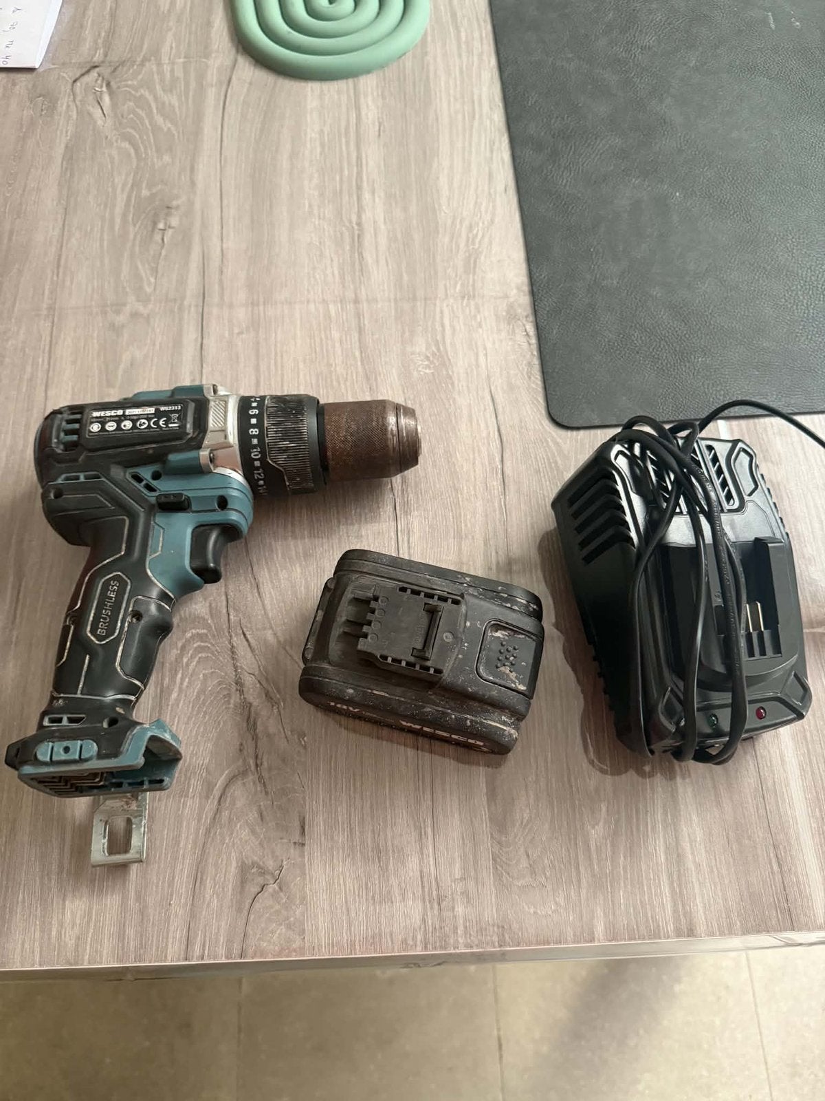 Boormachine van het merk wesco, Ophalen, Zo goed als nieuw, Boormachine