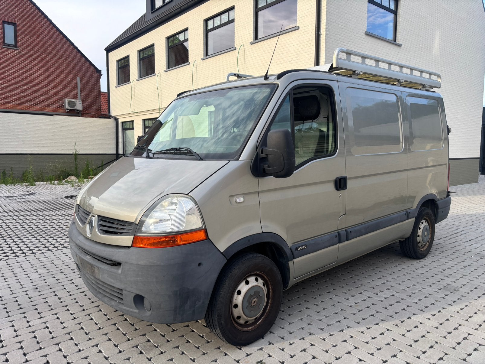 Renault Master 2.5 2010, Auto's, Bestelwagens en Lichte vracht, Particulier, Te koop, Renault