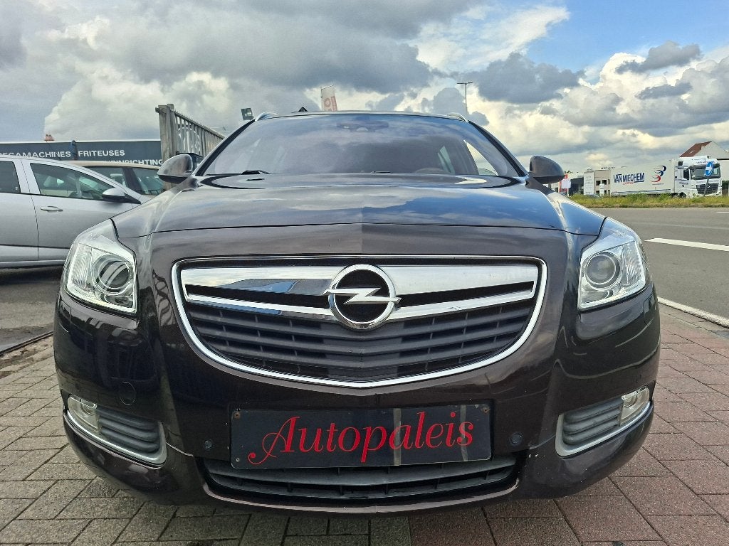 Opel  Insignia Sports Tourer 2.0 CDTi ecoFLEX Cosmo, Autos, Opel, Cuir, Euro 5, Achat, Entreprise