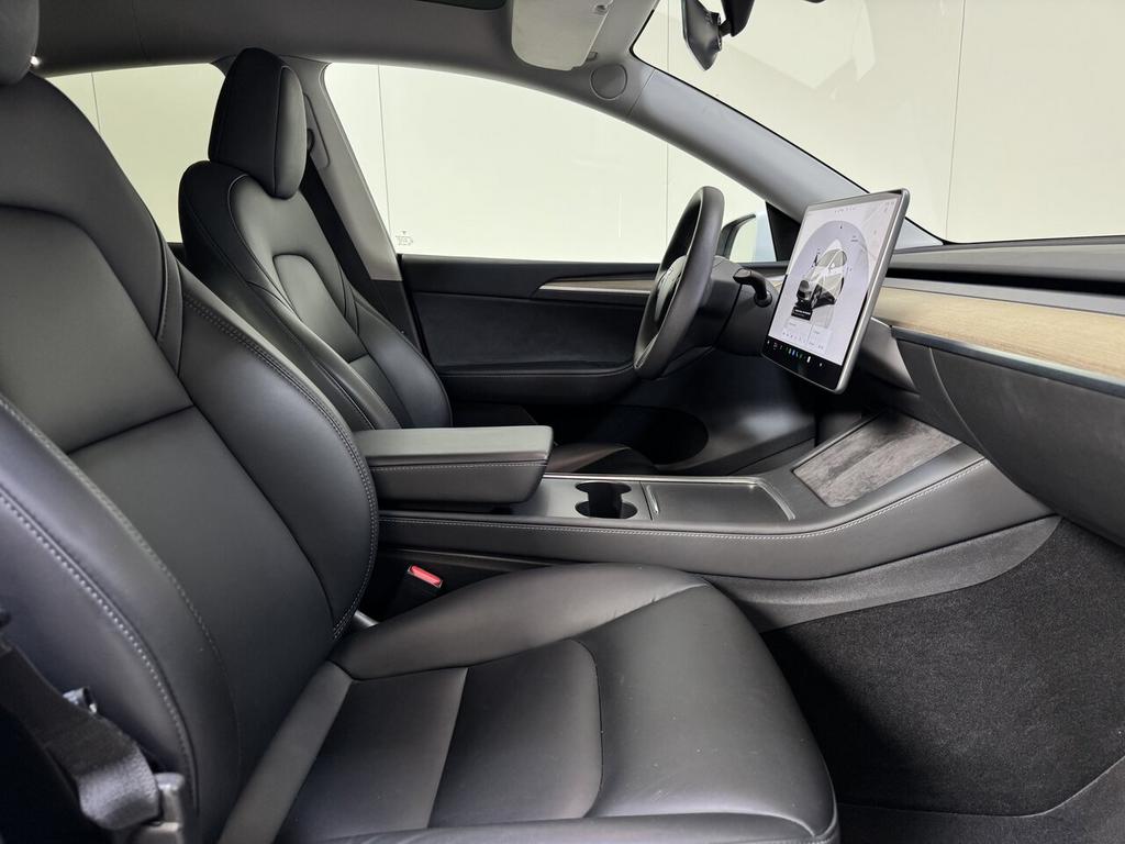 Tesla Model Y  Long range - Dual Motor - Soh 92% - 488 KM R, Autos, Tesla, 0 kg, 0 kg, Noir, 5 places