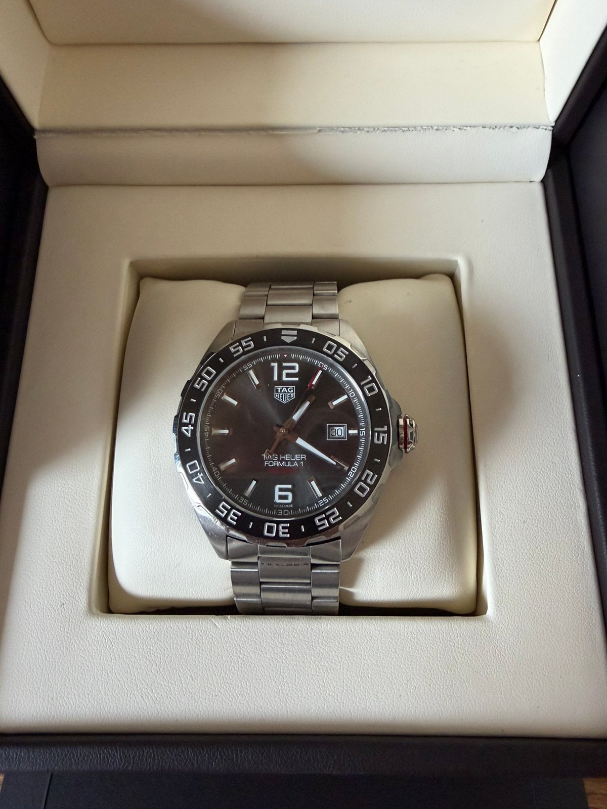 TAG Heuer Formule 1 Calibre 5, Enlèvement, TAG Heuer