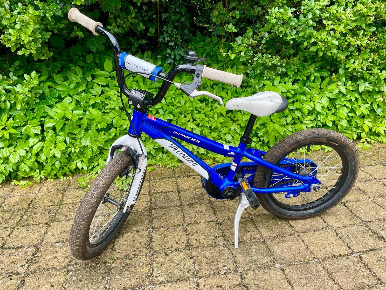 Vélo SPECIALIZED Hotrock 16 pouces, Vélos & Vélomoteurs, Enlèvement