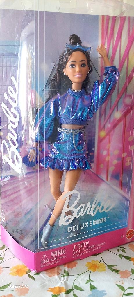 Poupée Barbie Poupée Barbie Deluxe Style Métali-Bleu, Enlèvement, Neuf, Barbie