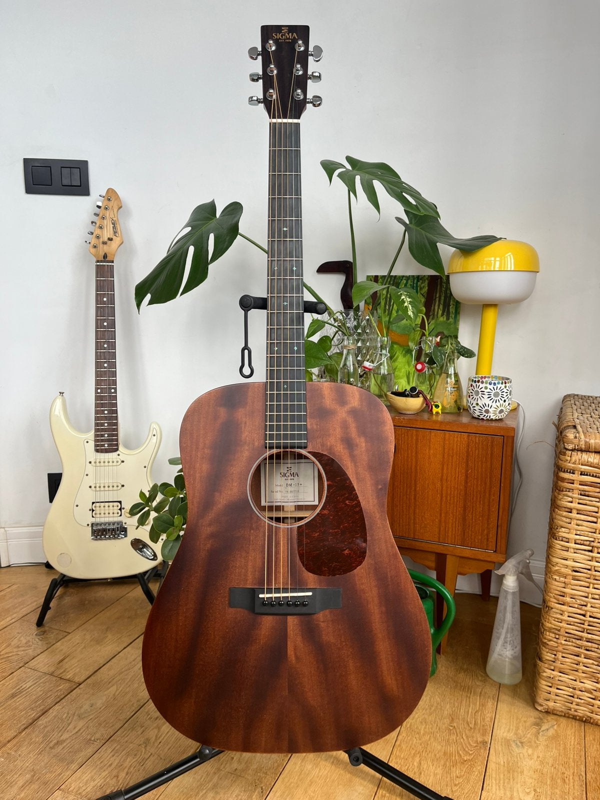 Sigma DM-15+ akoestische gitaar, Muziek en Instrumenten, Ophalen, Zo goed als nieuw