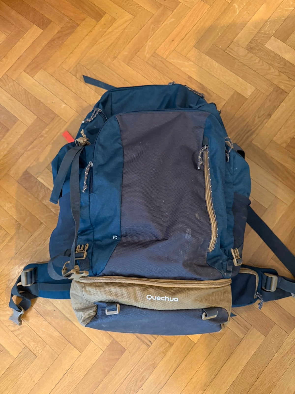 Sac Quechua Escape 70Litres, Bijoux, Sacs & Beauté, Enlèvement, Utilisé