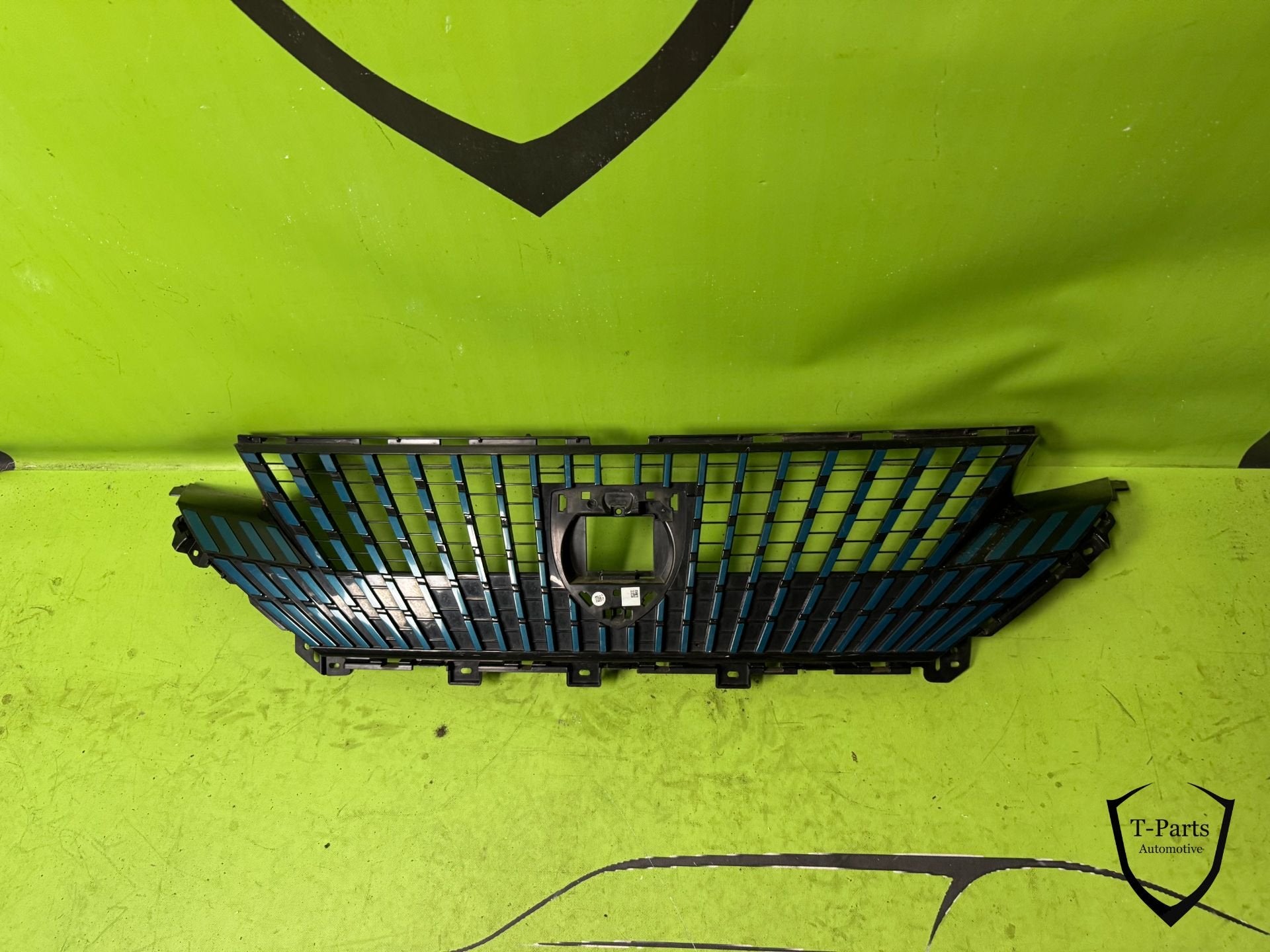 Grille de pare-chocs avant Peugeot 408 9840750280, Taurusavenue 1
2132 LS  Hoofddorp, NL, Contact.group@renault.com, Pare-chocs