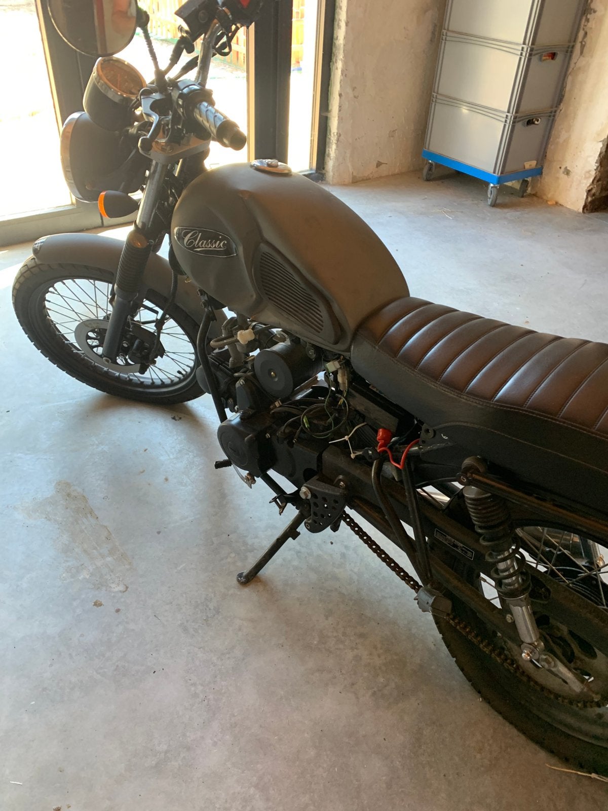 Brommer 50cc hanway, Ophalen