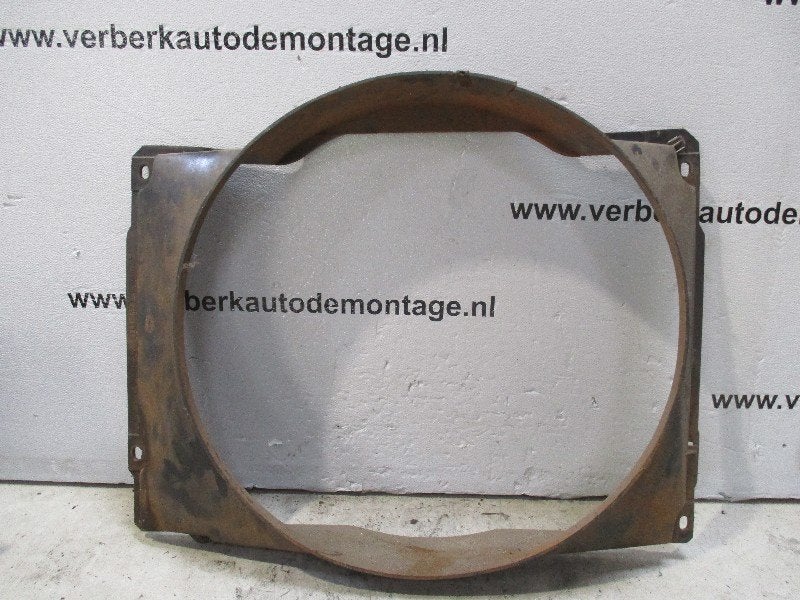 VENTILATORHUIS Mercedes-Benz / 8 (W115) (115-505-03-55), Gebruikt, Mercedes-Benz, Dialog.mb@mercedes-benz.com, Mercedes-Benz AG