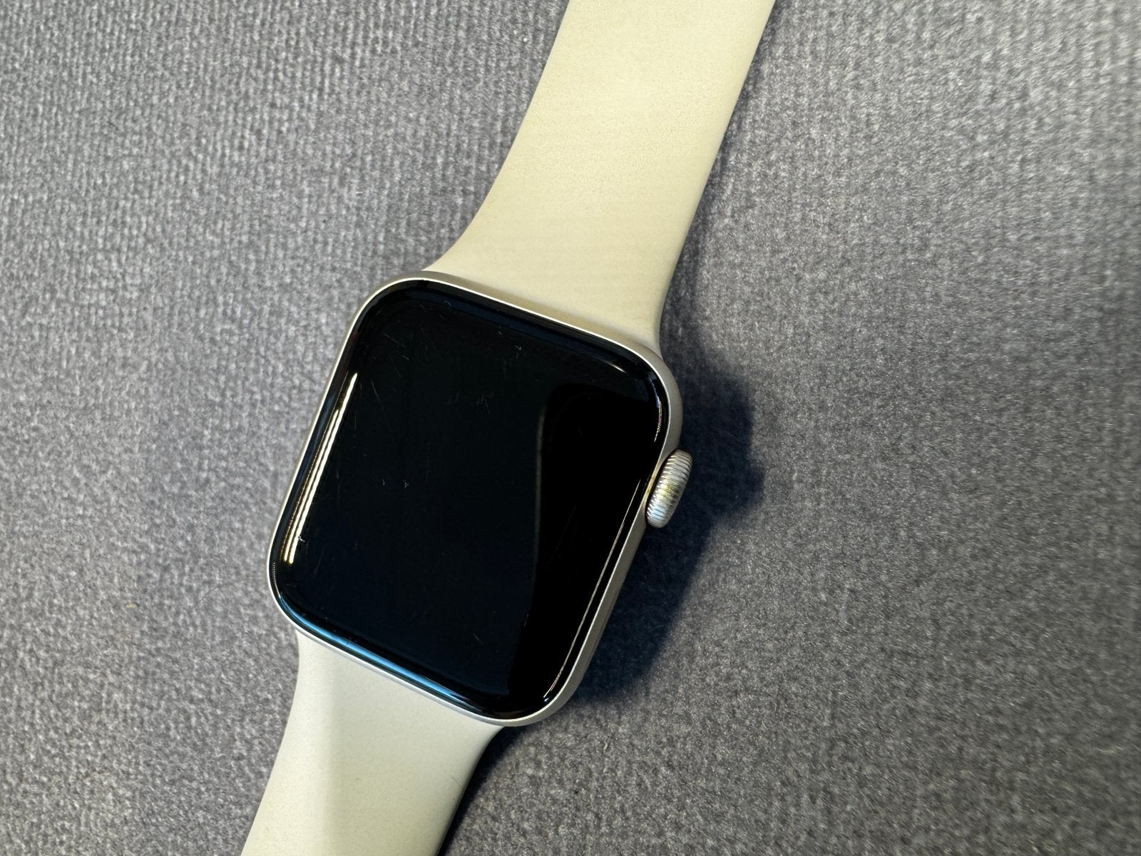 Apple Watch SE (2e generatie) | Zeer goede staat, Bijoux, Sacs & Beauté, Montres connectées, Enlèvement ou Envoi, Apple Watch