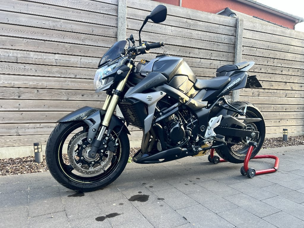 Suzuki GSR 750 Freegun, Motorrijbewijs A, 749 cc, Meer dan 35 kW, Handgeschakeld