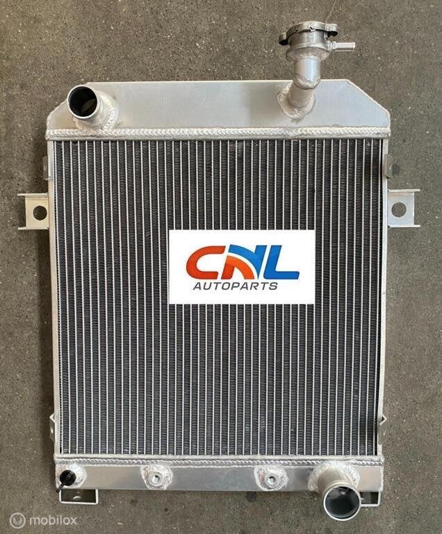 Radiateur JAGUAR MARK 2 MK2 MK II DAIMLER 2.5 V8; V8-250, Neuf, Enlèvement ou Envoi
