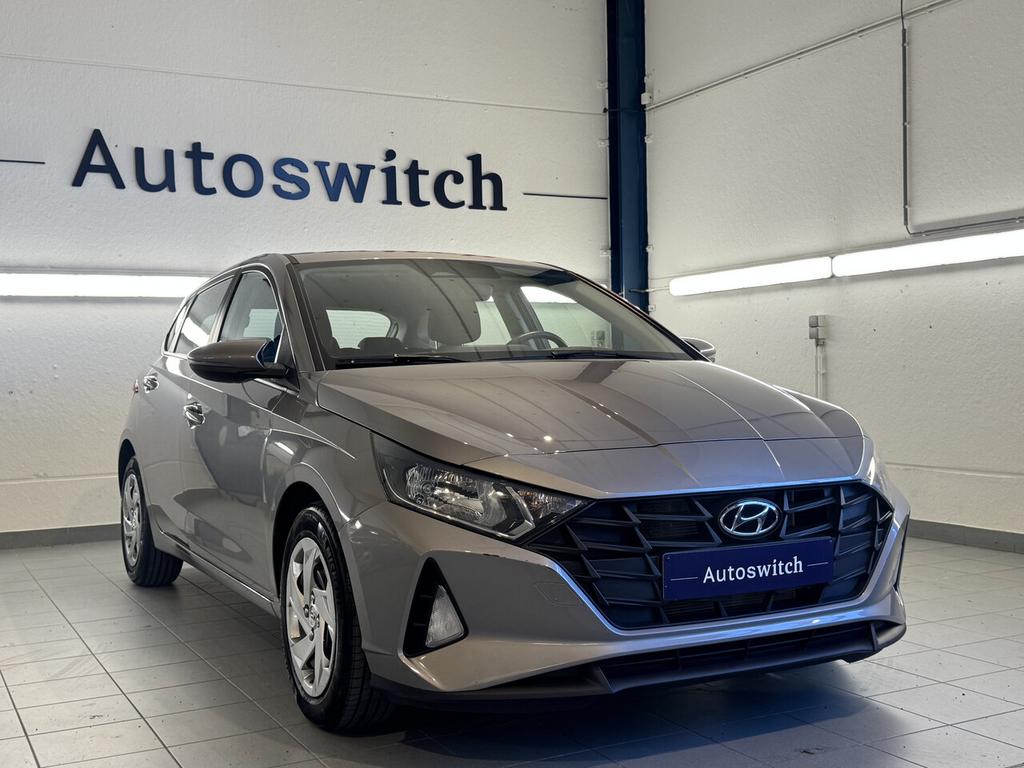 Hyundai, i20, 1.2 MPi,, Autos, Hyundai, Entreprise, i20, Essence, Euro 6, Berline, 5 portes, Boîte manuelle, Argent ou Gris, Noir