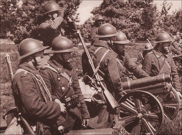 Belgische M31 Adrian helm WO2 1940, Ophalen of Verzenden, Landmacht, Helm of Baret