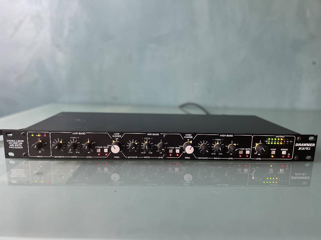 DRAWMER - 1976, Stereo 3 band saturator and width processor, Musique & Instruments, Effets, Enlèvement ou Envoi, Utilisé, Autres types