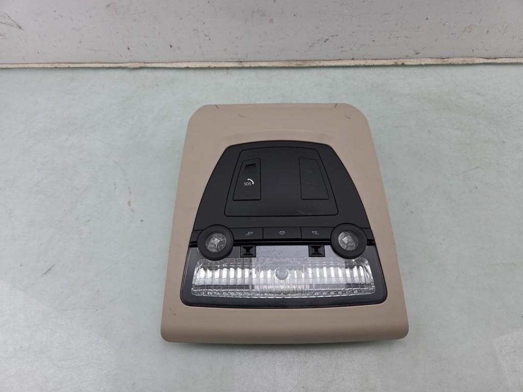 BINNENVERLICHTING VOOR BMW 5 serie (F10) (01-2009/10-2016), Gebruikt, BMW, Petuelring 130
80809  München, DE, Bayerische Motoren Werke AG