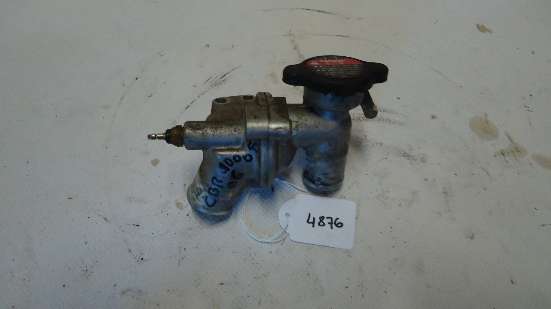CBR1000F 1993 - 1996 Honda Thermostaat D1-23473