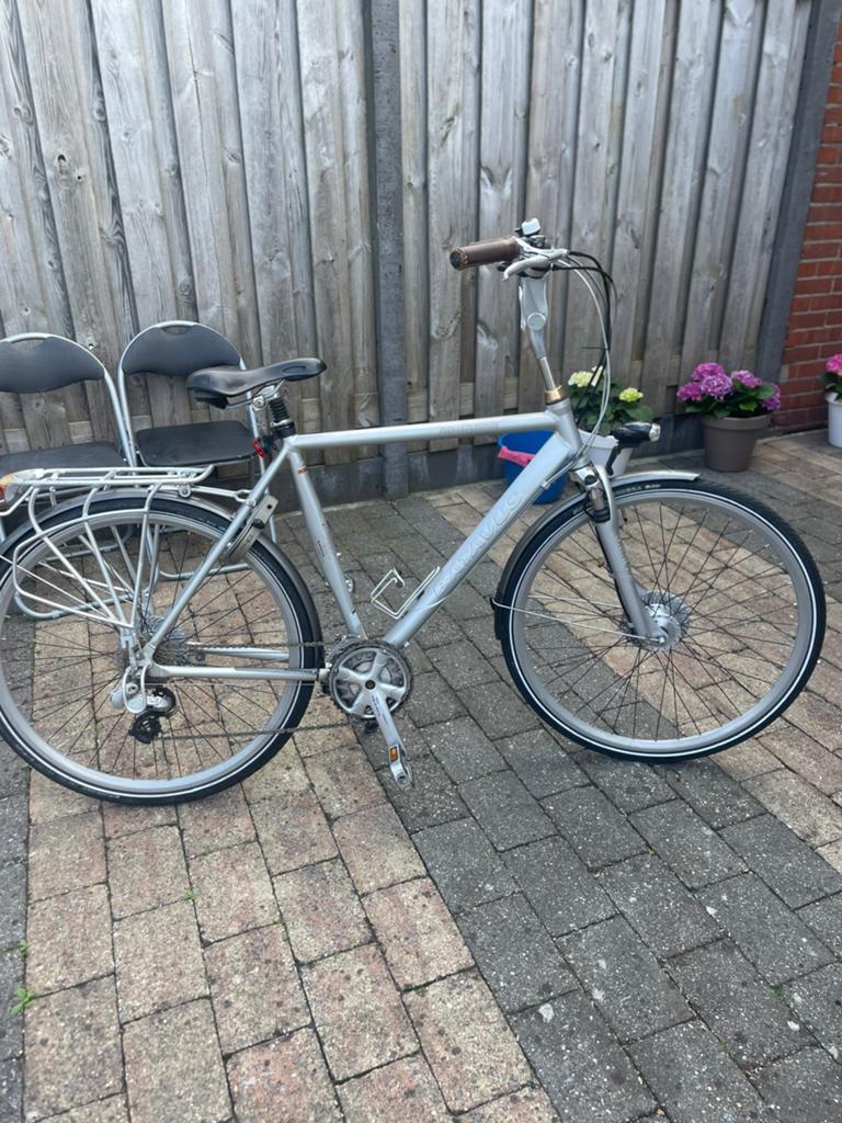Batavus 28 inch heren fiets, Ophalen, Zo goed als nieuw, Batavus, Versnellingen