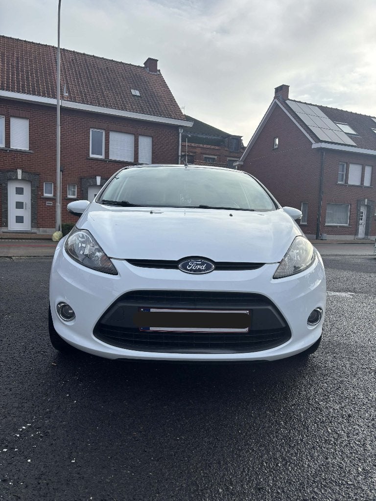 Ford Fiësta Champions League Edition, Auto's, Parkeersensor, Wit, Handgeschakeld, Particulier