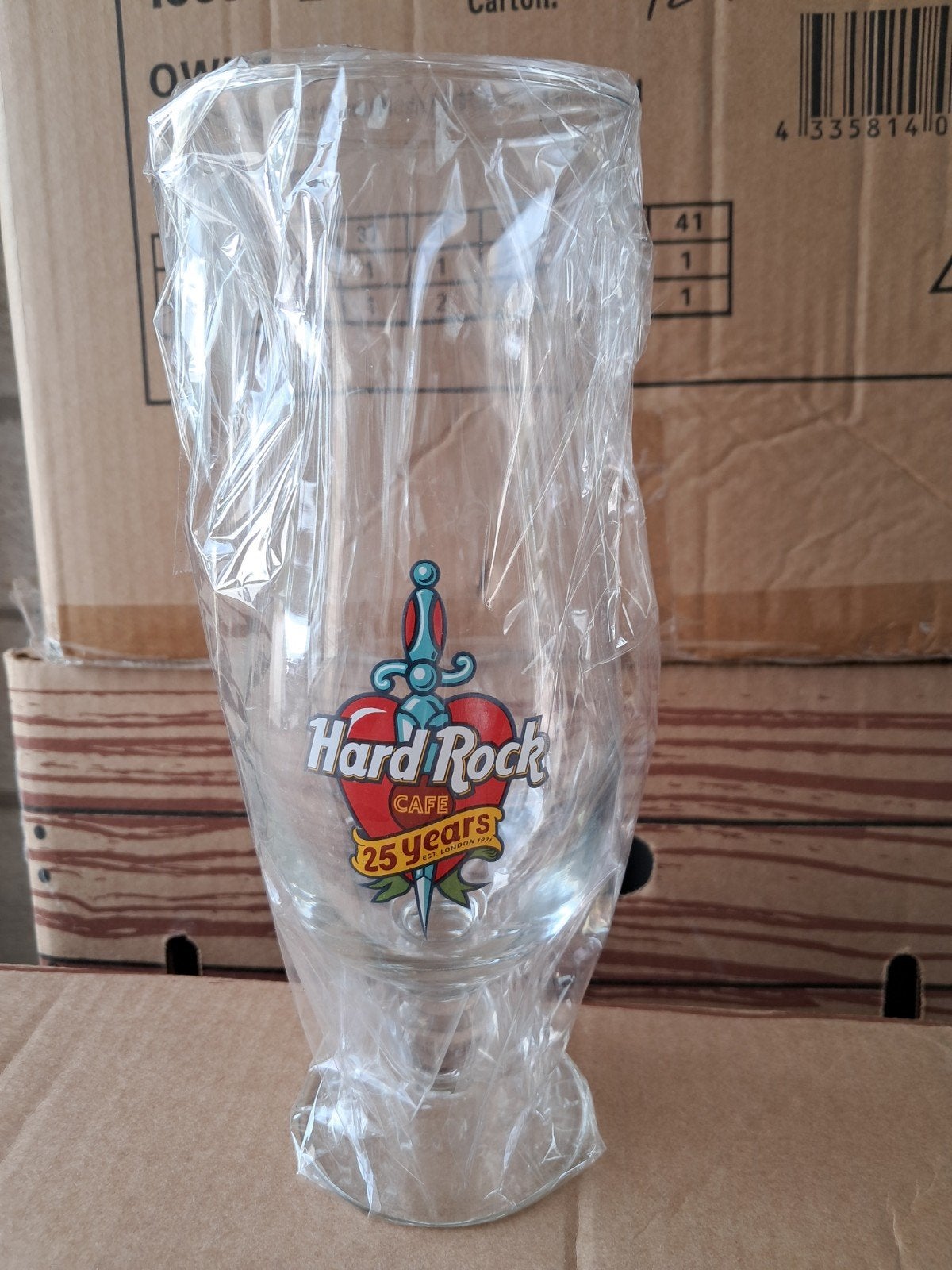 Glas hard rock cafe 25jaar, Ophalen