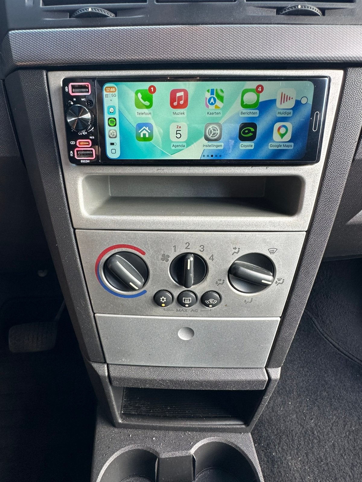 Opel Meriva benzine €4 met airco & CarPlay, Autos, Argent ou Gris, Entreprise, Carnet d'entretien, 5 portes