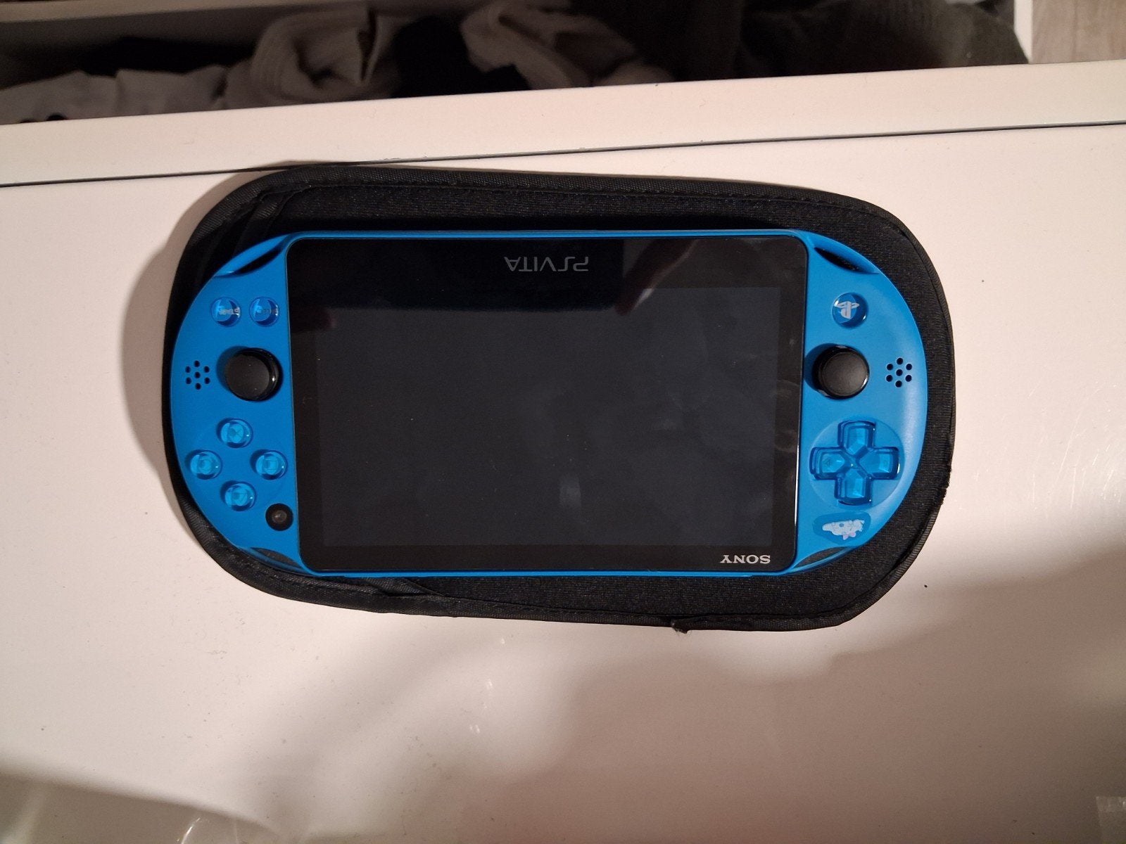 PSP Vita 2000, Consoles de jeu & Jeux vidéo, Consoles de jeu | Autre, Enlèvement ou Envoi