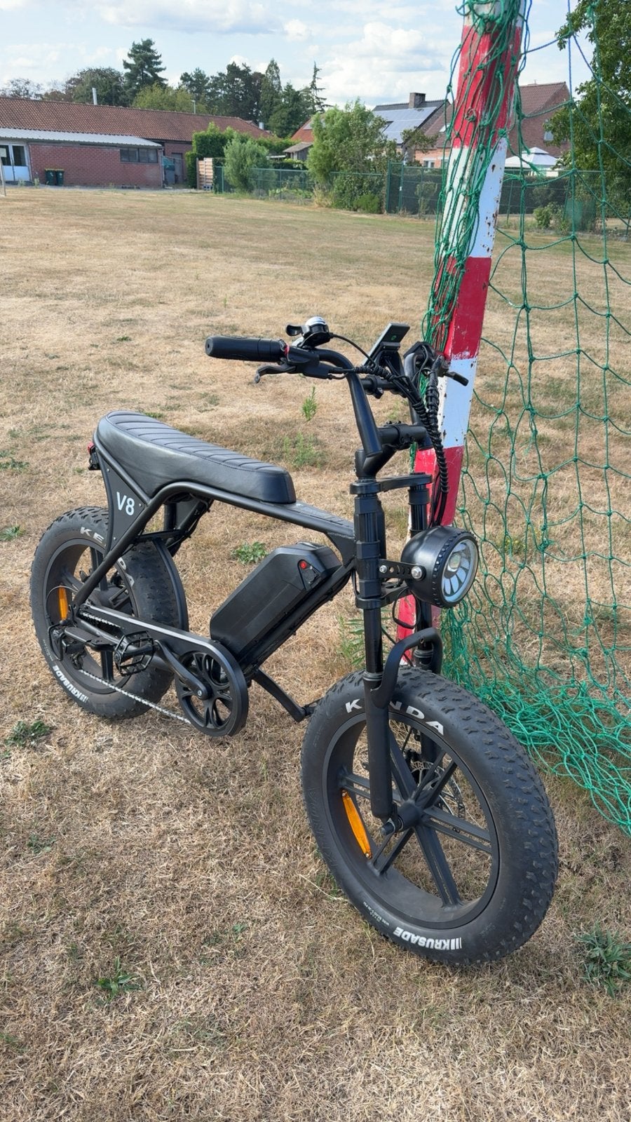 Fatbike v8, Fietsen en Brommers, Ophalen, Zo goed als nieuw, 20 tot 24 inch