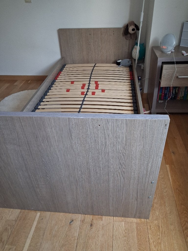 Doorgroeibed childwood, Ophalen, Zo goed als nieuw, Lattenbodem