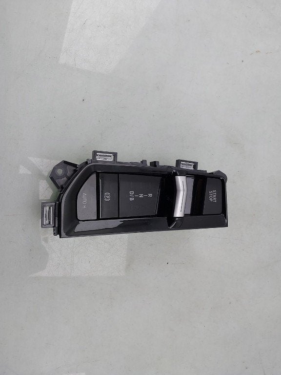 AUTOMAAT POOK ABS BMW i7 (01-2022/-) (|61315A767A0|5A767A0|), Gebruikt, BMW